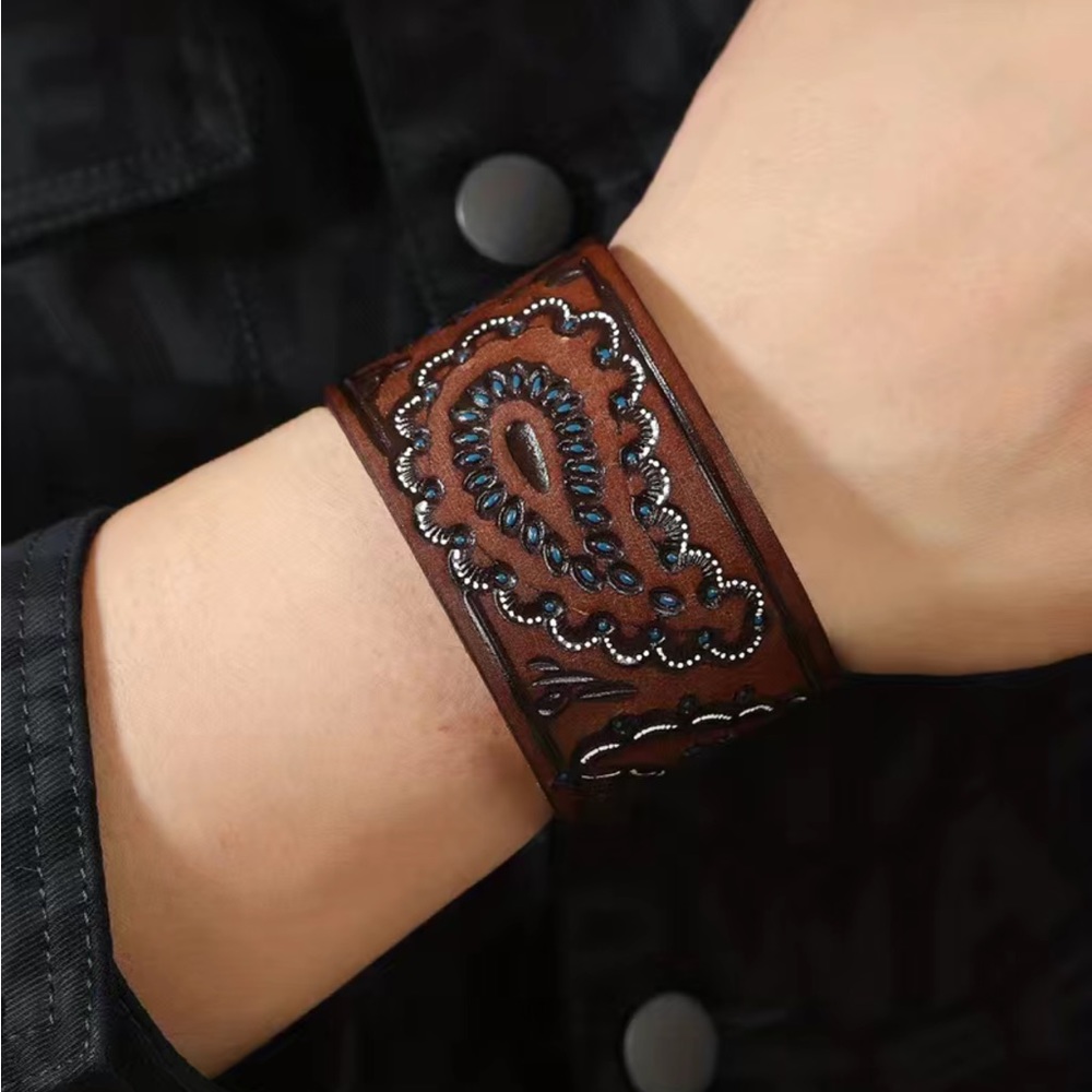 1pc Trendy Creative Pu Leather Bracelet Carved Oil Drop‎ Punk Braided Decorative